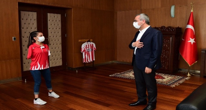 K.maraşlı sporculardan 7 madalya