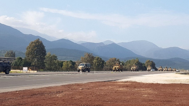 Afrin'e Sinyal Kesici Jammer Taşıyan Askeri Araçlar Gönderildi