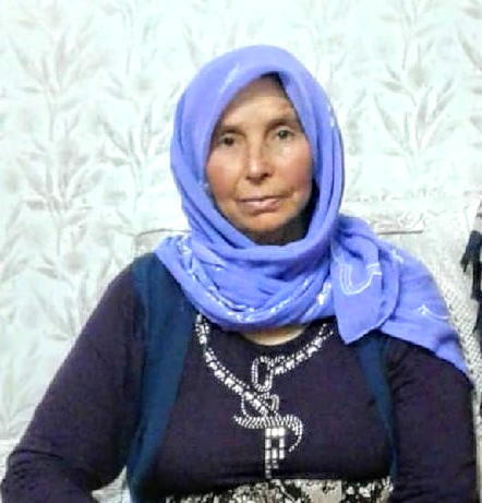 Kamyonetin Altında Kalan 8 Çocuk Annesi Kadın Hayatını Kaybetti