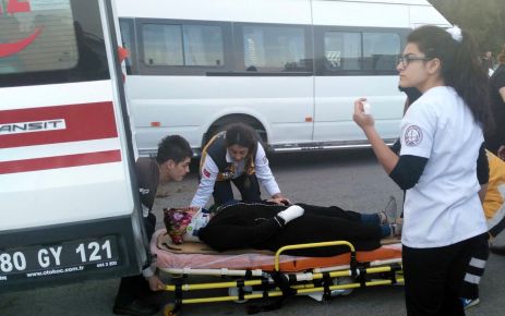 Musa Şahin Bulvarında 5 araç birbirine girdi: 2 yaralı