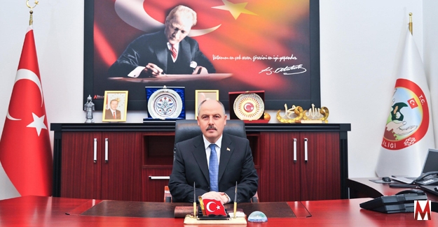 Vali Coşkun'dan İstiklal Marşının Kabulü Mesajı