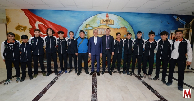 Yıldız Erkek takımından Albak’a ziyaret