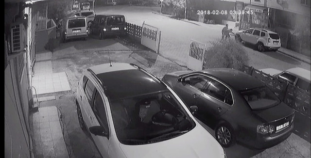 14 Aracın Lastiklerini Kesen 3 Kişi Yakalandı.