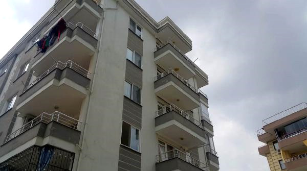 Osmaniye'de Genç Kadın, Misafirliğe Gittiği Evde Çocuklarını Emanet Edip, İntihar Etti