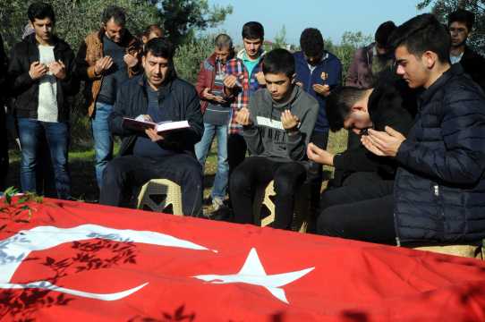 Şehidin Adının Verildiği Okulun Öğrencilerin den Vefa Örneği