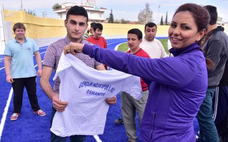 3 Aralık Dünya Engelliler Günü atletizm yarışmaları düzenlendi