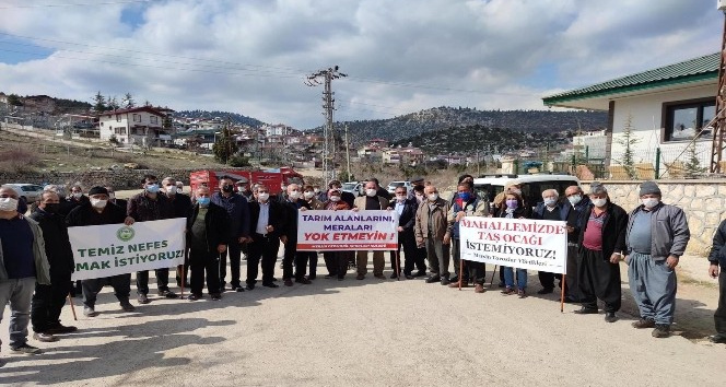 Köylülerin taş ocağı tepkisi
