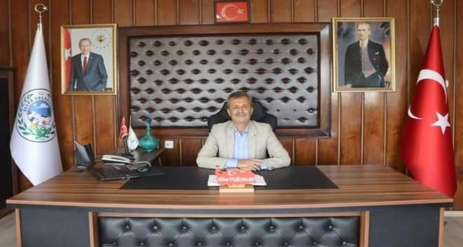 Ellek Belediye Başkanı Yeşildemir'in Covid-19 testi pozitif çıktı