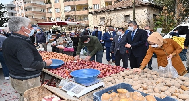 Osmaniye'de pazar yerlerinde korona virüs denetimi