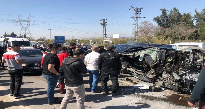 Mersin'de zincirleme kaza: 4 yaralı