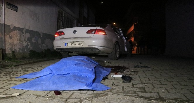 Otomobil ile motosiklet çarpıştı: 1 ölü, 1 yaralı