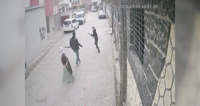 Adana'da 'çocuk gelin' kavgası 