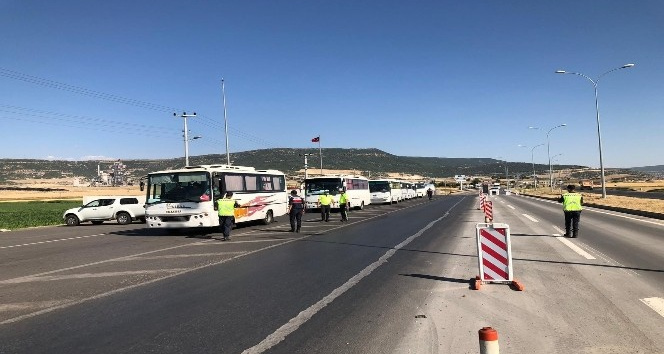 Servis araçları denetlendi