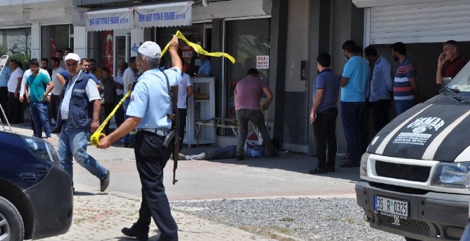  Alacak Verecek Kavgası Kanlı Bitti: 1 Ölü, 1 Ağır Yaralı