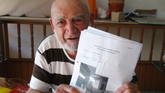 88 Yaşındaki Adamı 'Sana Bakıcılık Yaparım' Diyerek Dolandırdı