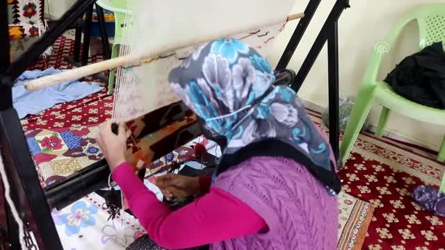 Düziçi'nde kadınlar dokumacılık sanatını yaşatıyor
