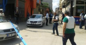  Adana'da Teröristlerin Saldırısına Uğrayan Sivil Polis Şehit Oldu