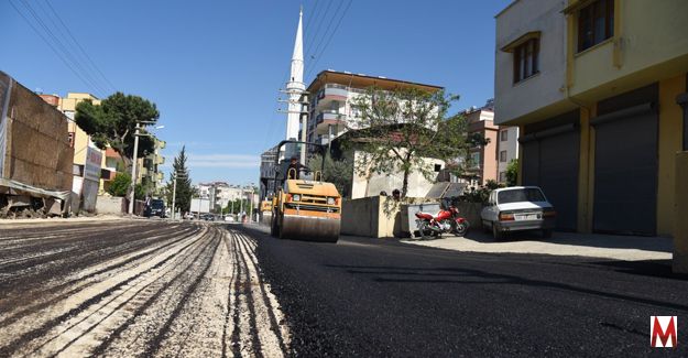 Alparslan Türkeş Caddesi Asfaltlanıyor