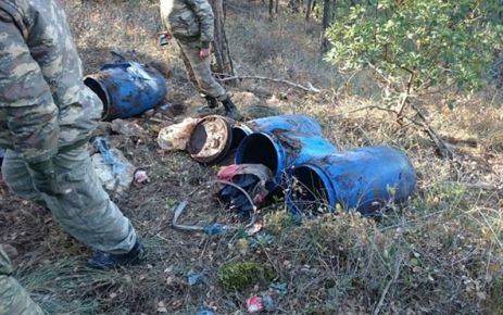 Amanoslarda iki ayrı PKK sığınağı bulundu