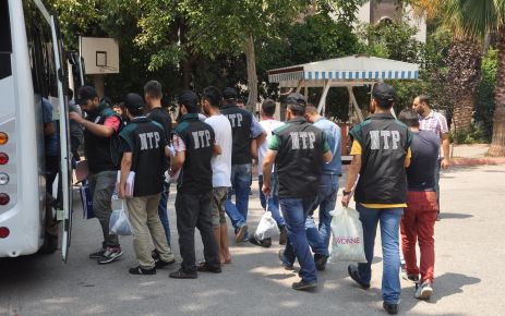 Aranan 1075 kişi yakalandı, 115'i tutuklandı