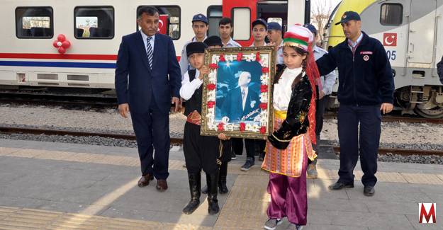 Atatürk'ün Osmaniye'ye gelişi kutlandı