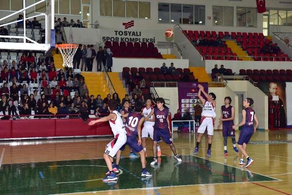 Basketbol Yarı Final Heyecanı Osmaniye'de 
