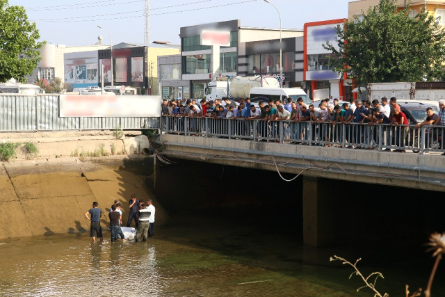 Cesedi Görebilmek İçin Birbirleriyle Yarıştılar!!!