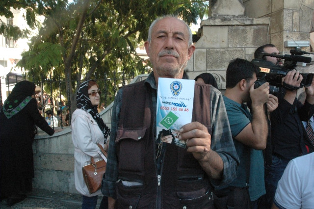 Cuma Namazı Çıkışı