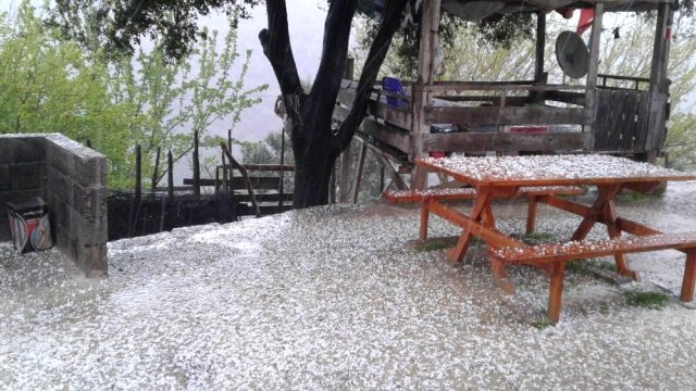 Dolu Sumbas'ı Beyaza Bürüdü 