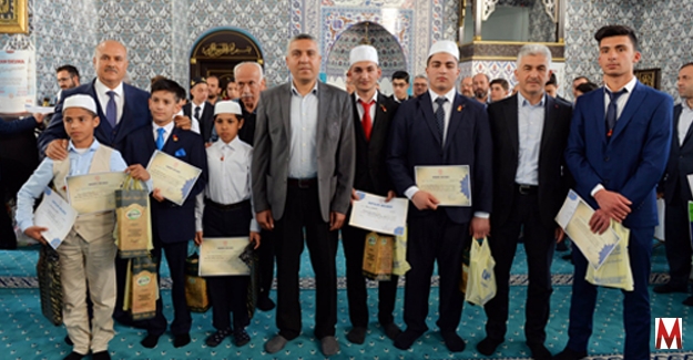 Osmaniye'de Genç Bilaller Güzel Ezan Okuma Yarışması Bölge Finali 