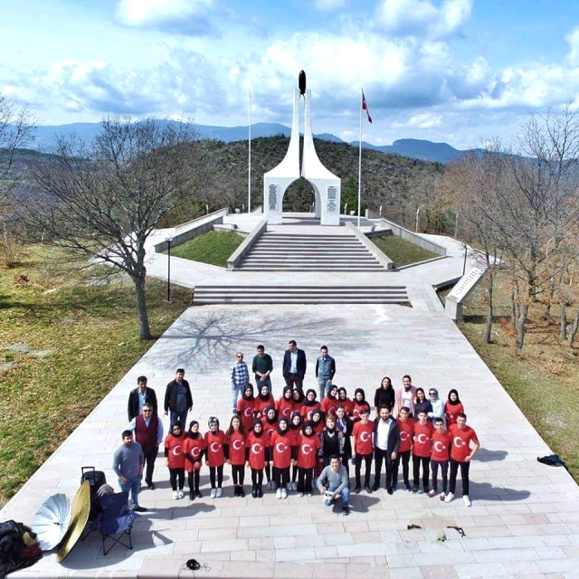 Gazi Emet'ten Çanakkale'ye Bir İşaret