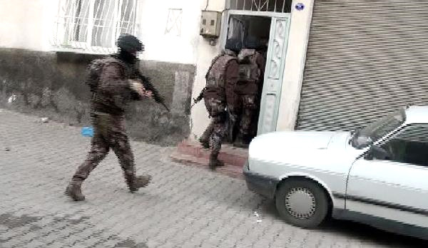 Gaziantep'te Deaş Operasyonu: 17 Gözaltı.