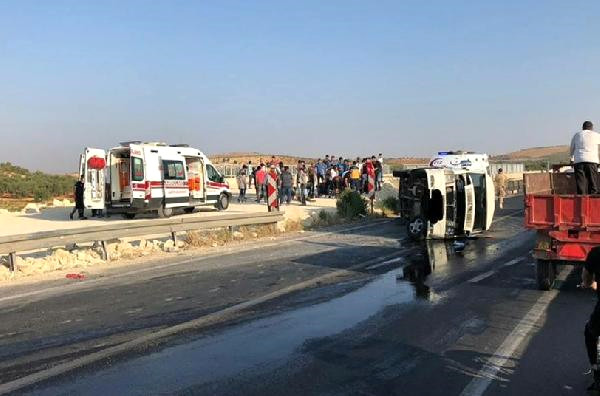  Gaziantep'te İşçi Servisi Devrildi: 17 Yaralı