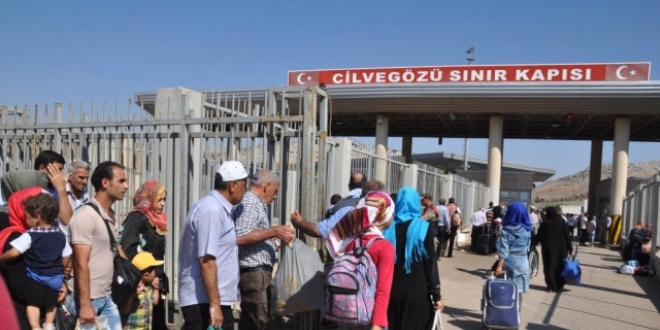 Suriyelilerin Türkiye'ye Dönüşleri Sürüyor.