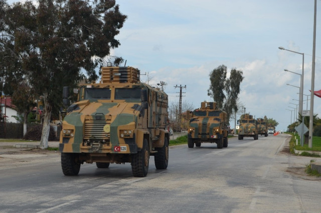 Jöh ve Pöh Timleri Kirpilerle Afrin'e Sevk Ediliyor 