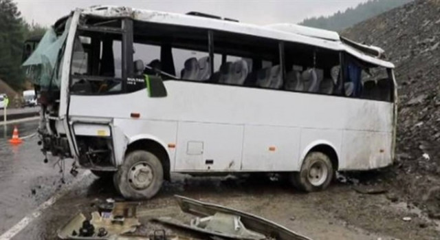 Kahramanmaraş'ta Askeri Minibüs Devrildi: 18 Yaralı!