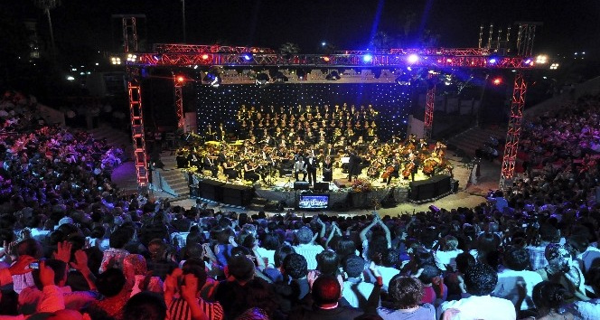 Yaza Merhaba Konserleri başlıyor