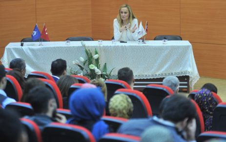  Kurumsal İletişim ve Markalaşma semineri