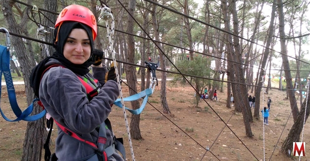 KYK'lı kız öğrenciler doğa kampında