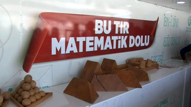 Matematik Müzesi Tırı Konteyner Kentte.