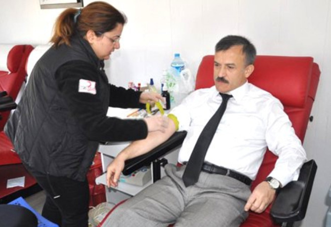 Kan bağışı kampanyasına Vali yardımcısı Balcı'dan destek