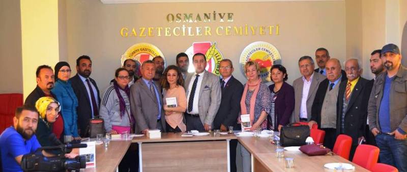 Gazeteci Bardak, Öykü kitabını tanıttı…