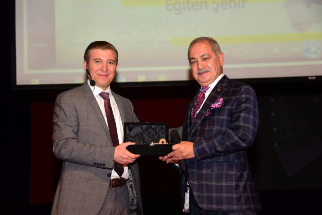 Osmaniye Belediyesi Projeleri Ödül Almaya Devam Ediyor!