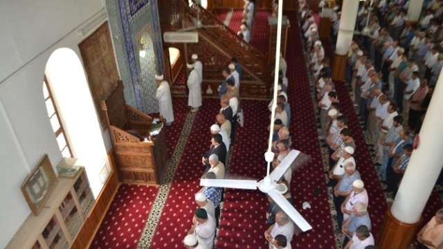 Osmaniye'de Demokrasi Şehitleri İçin Gıyabi Cenaze Namazı Kılındı