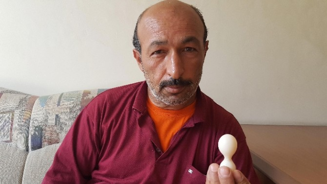 Kum Saati Şeklindeki Yumurtayı Görenler Şaşırıyor