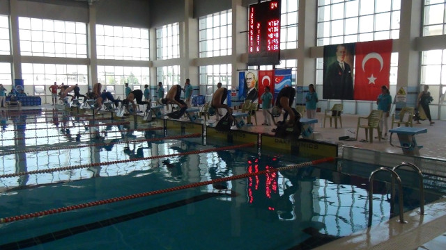 Paletli Yüzme Bireysel Açık Yaş Türkiye Şampiyonası