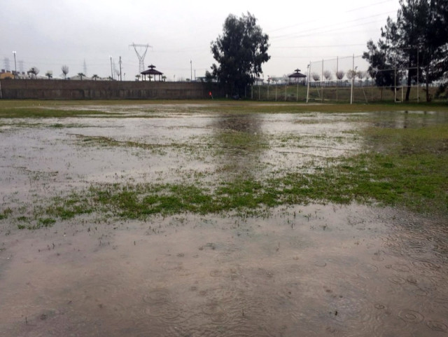 Sağanak Yağış ve Şiddetli Fırtına Osmaniye'de Futbol Maçlarını Olumsuz Şekilde Etkiledi.