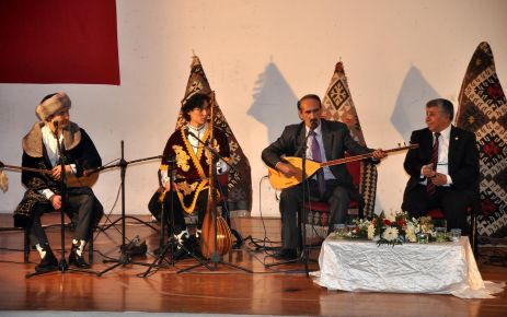 Âşıklar Dilinden Kurtuluş Gecesi coşkulu geçti