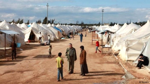 Suriyelilerin Yükünü Sınır İlleri Çekiyor.