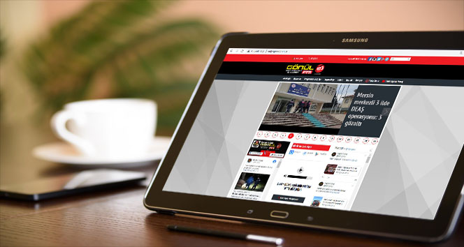 Kozan Ticaret Borsası öğrencilere tablet hediye etti
